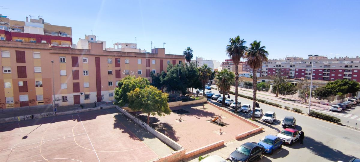 1 bed 1 bath Apartment in TORREVIEJA.23