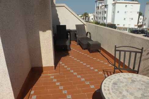 8b1ec902-0034-4f34-8c74-f499d6fa7f98