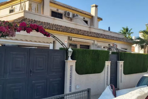 cdd8a884-2599-409a-a8e5-c5837c51e64d